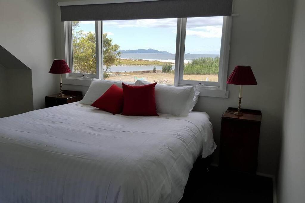 Villa *Newly Relisted* Coach House At Lisdillon Vineyard Little Swanport Exterior foto