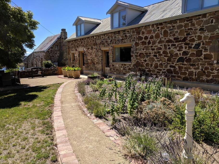 Villa *Newly Relisted* Coach House At Lisdillon Vineyard Little Swanport Exterior foto