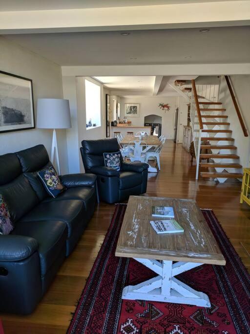 Villa *Newly Relisted* Coach House At Lisdillon Vineyard Little Swanport Exterior foto